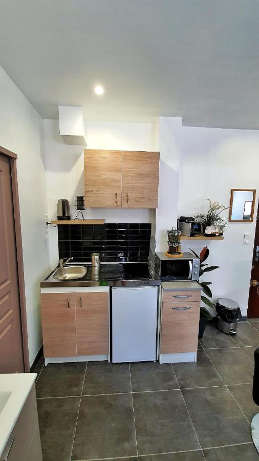 Suite Jacuzzi Privatif Plage Des Catalans 马赛 外观 照片